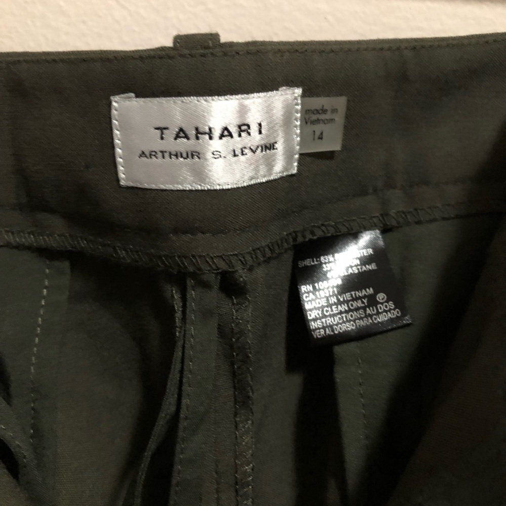 Tahari pants